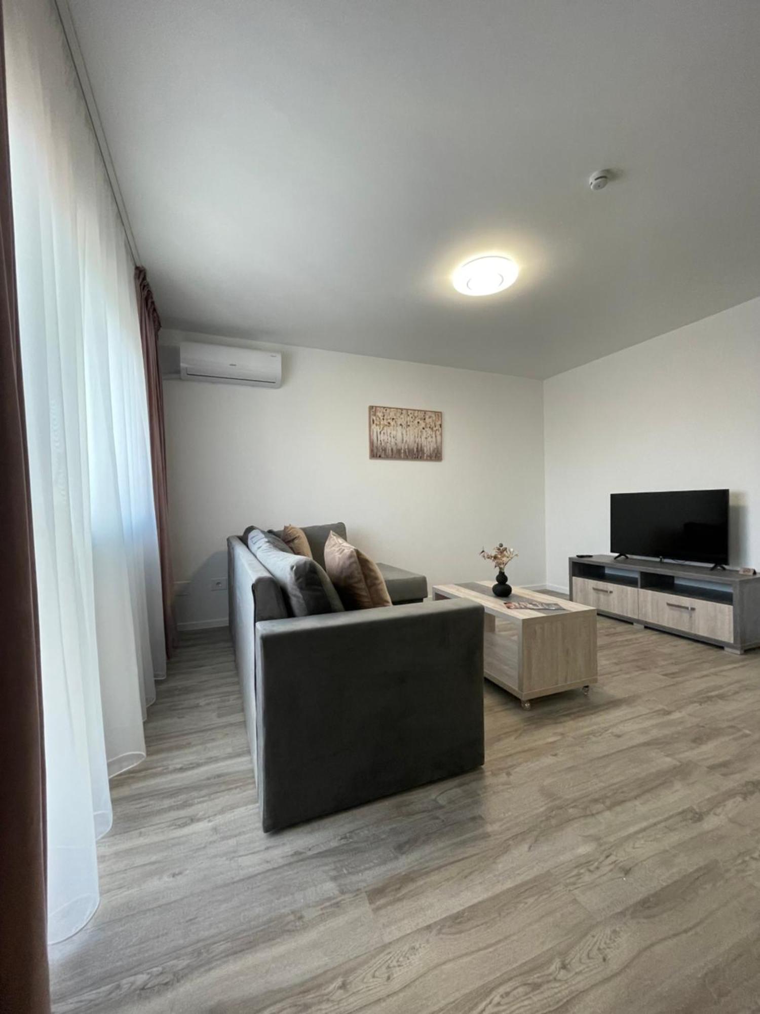 Comfort & Luxury Apartaments Pnmresidence Timișoara Zewnętrze zdjęcie