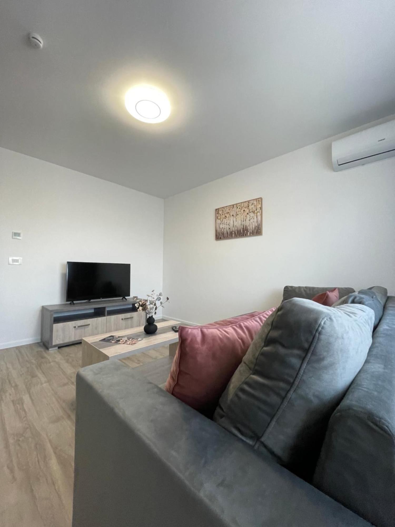 Comfort & Luxury Apartaments Pnmresidence Timișoara Zewnętrze zdjęcie